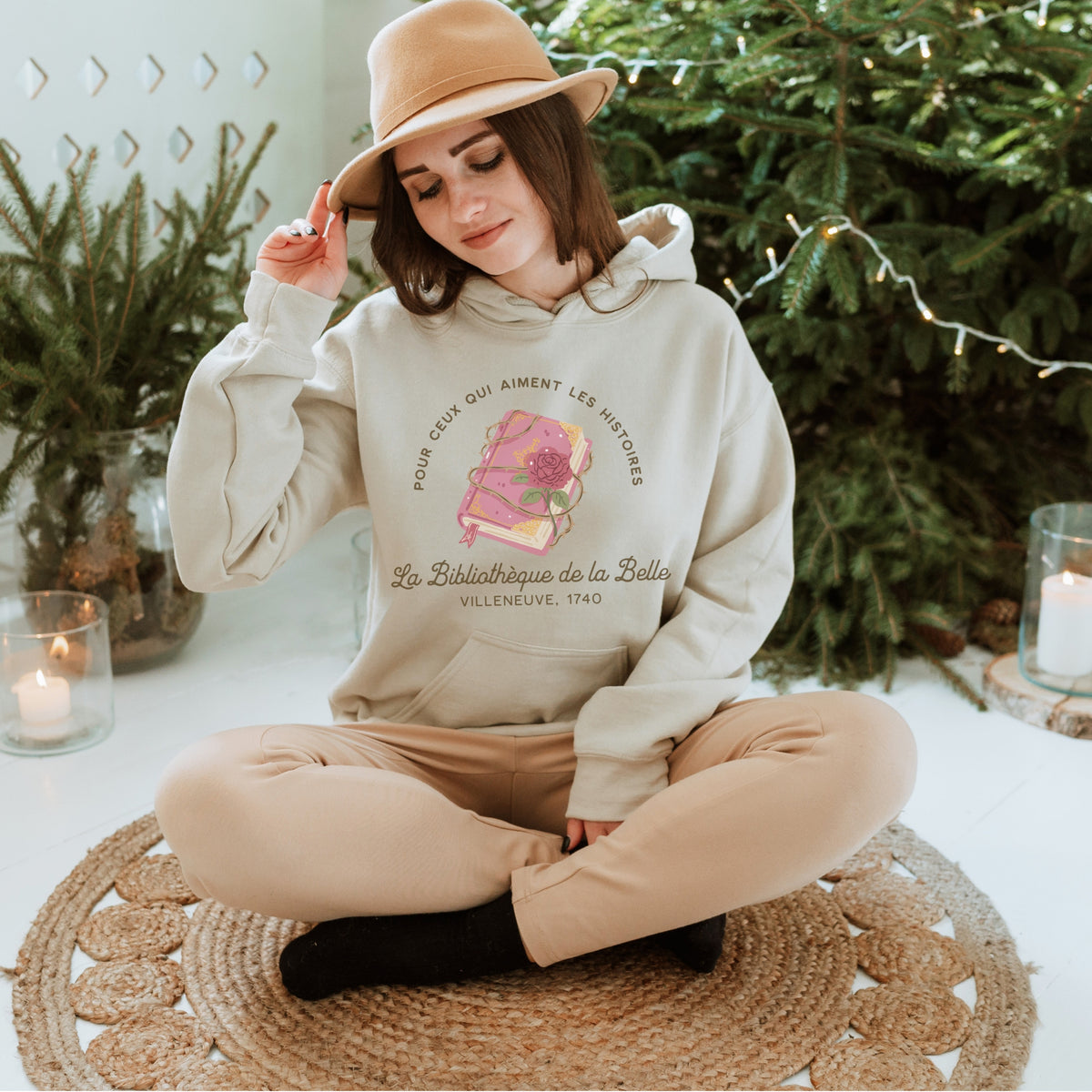 La Bibliotheque de la Belle Hoodie
