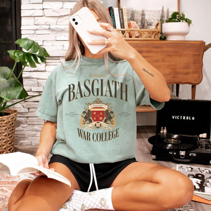 Basgiath War College Vintage Style Tee Shirt - The Bean Workshop - box tee, fourth wing, rebecca yarros