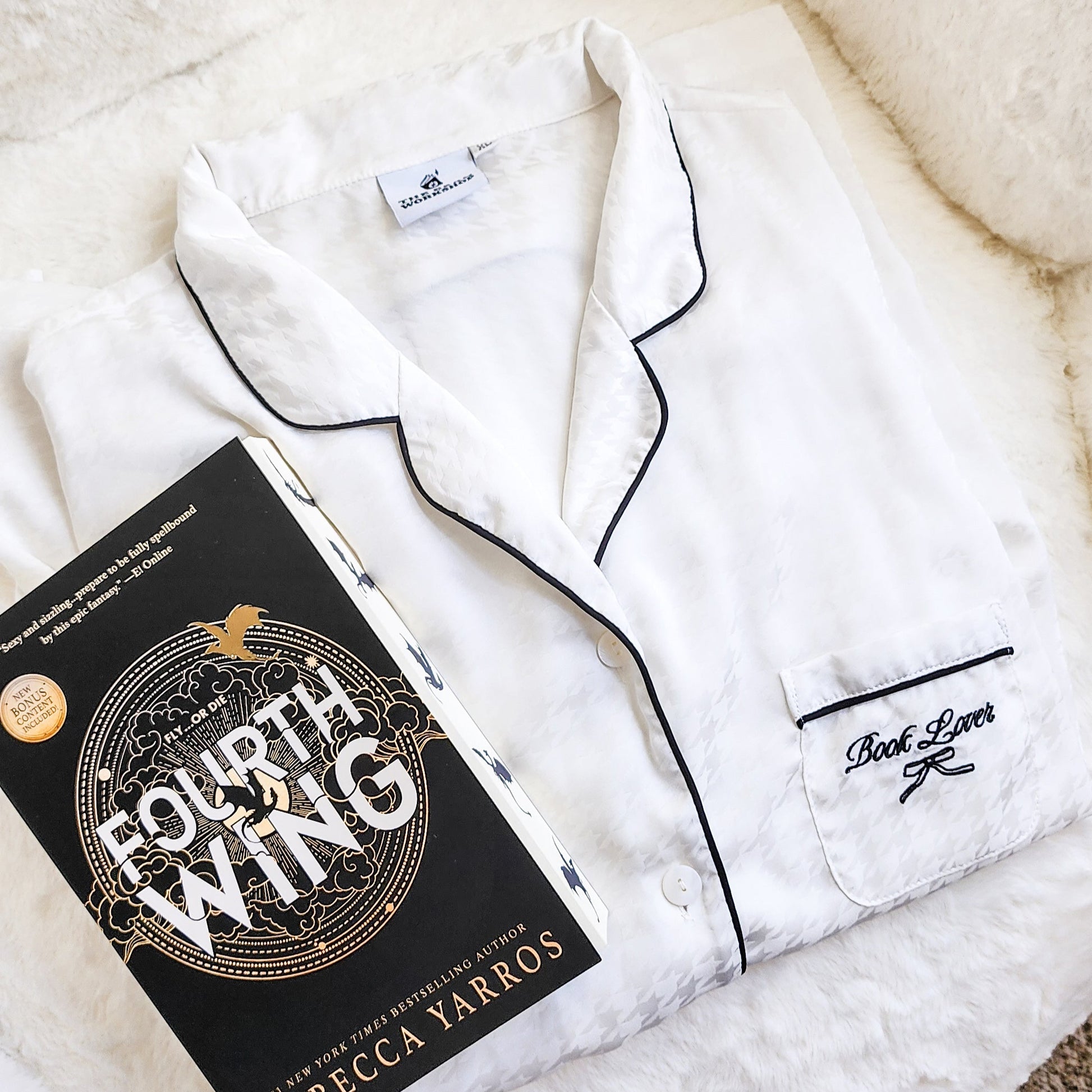 Book Lover Satin Houndstooth Pajama Set - The Bean Workshop - pajama