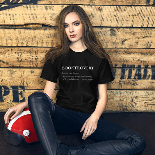 Booktrovert T-shirt - The Bean Workshop - bookish, booktrovert, read everyday, t-shirt, tee