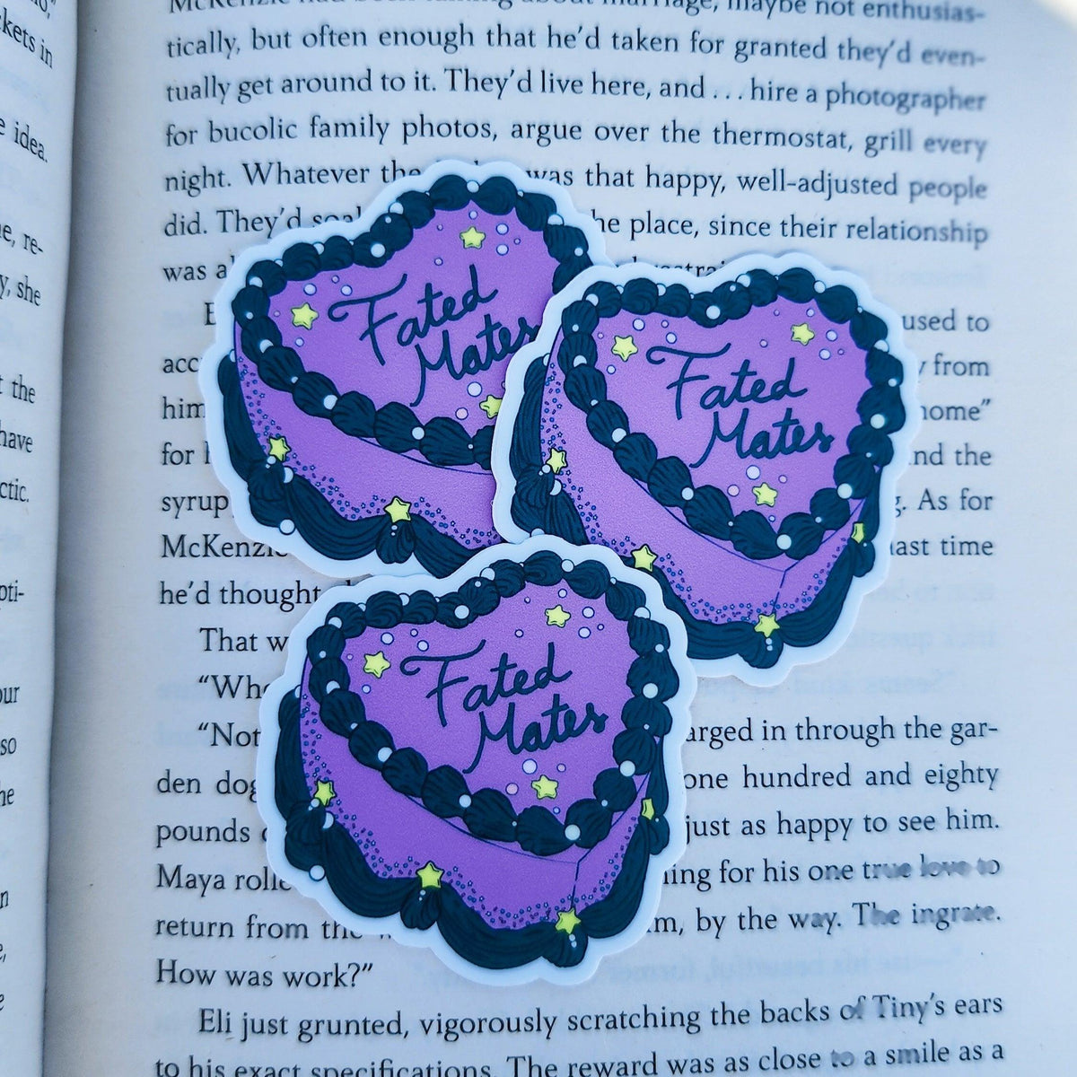 Fated Mates Book Trope Retro Cake Sticker - The Bean Workshop - book lover gift, book trope, book trope sticker, Bookish Accessories, Bookish Gift, bookish sticker, celestial sticker, die cut sticker, fantasy romance sticker, fated mates, kindle sticker, reading sticker, retro cake sticker, romance reader, sticker