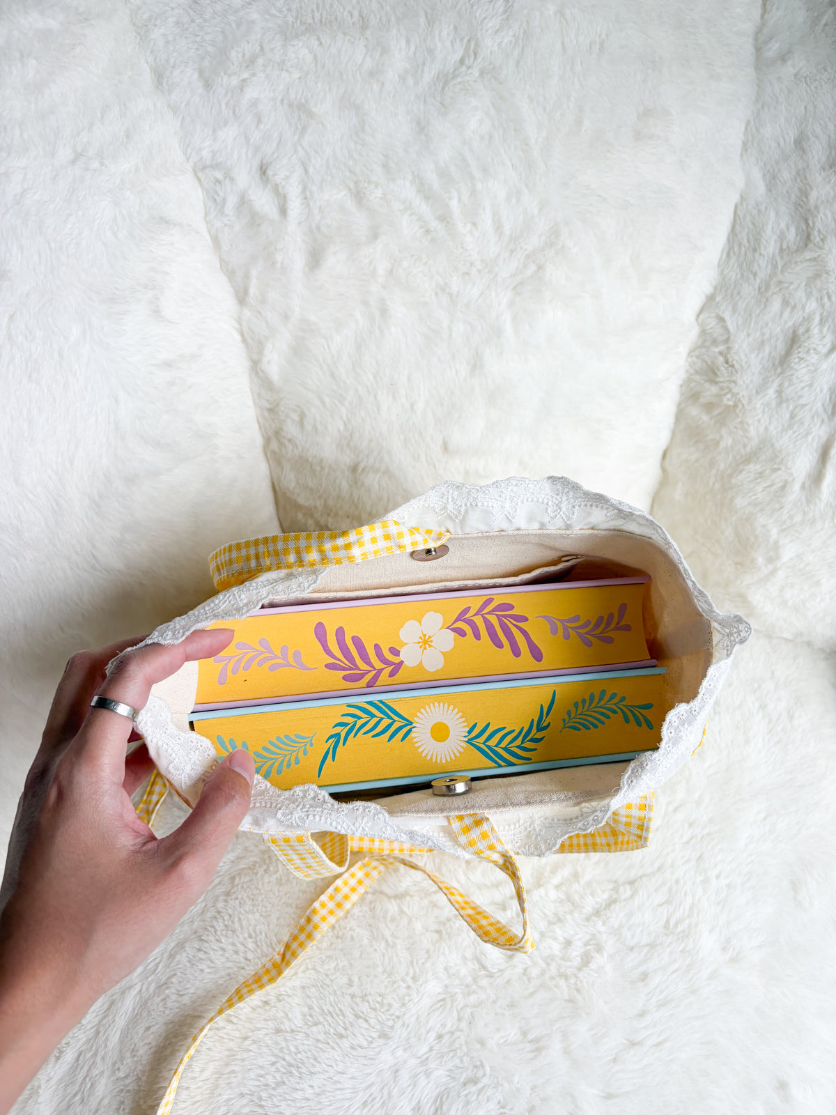 Gingham Reader Tote Bag with Lace Details and Bow Knot - The Bean Workshop - Bible bag, book lover gift, book tote, bookish gift, Christian gift, church bag, cottagecore, gift for her, gingham, lace, reader gift, tote bag