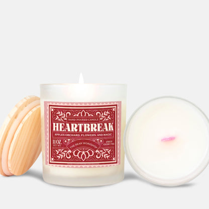 Heartbreak candle in frosted glass with pink wooden wick and decorative lid