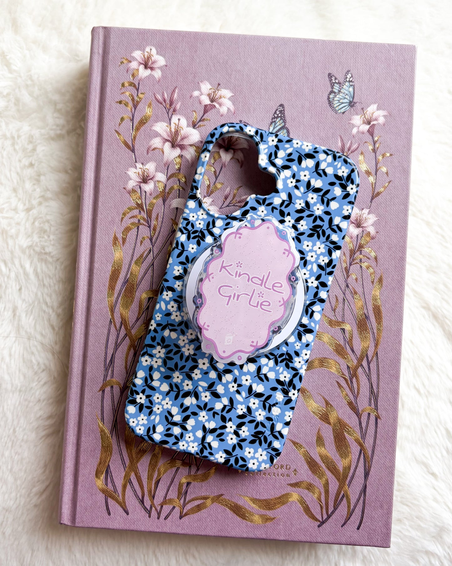 Kindle Girlie Coquette Magnetic Kindle Grip or Phone Holder