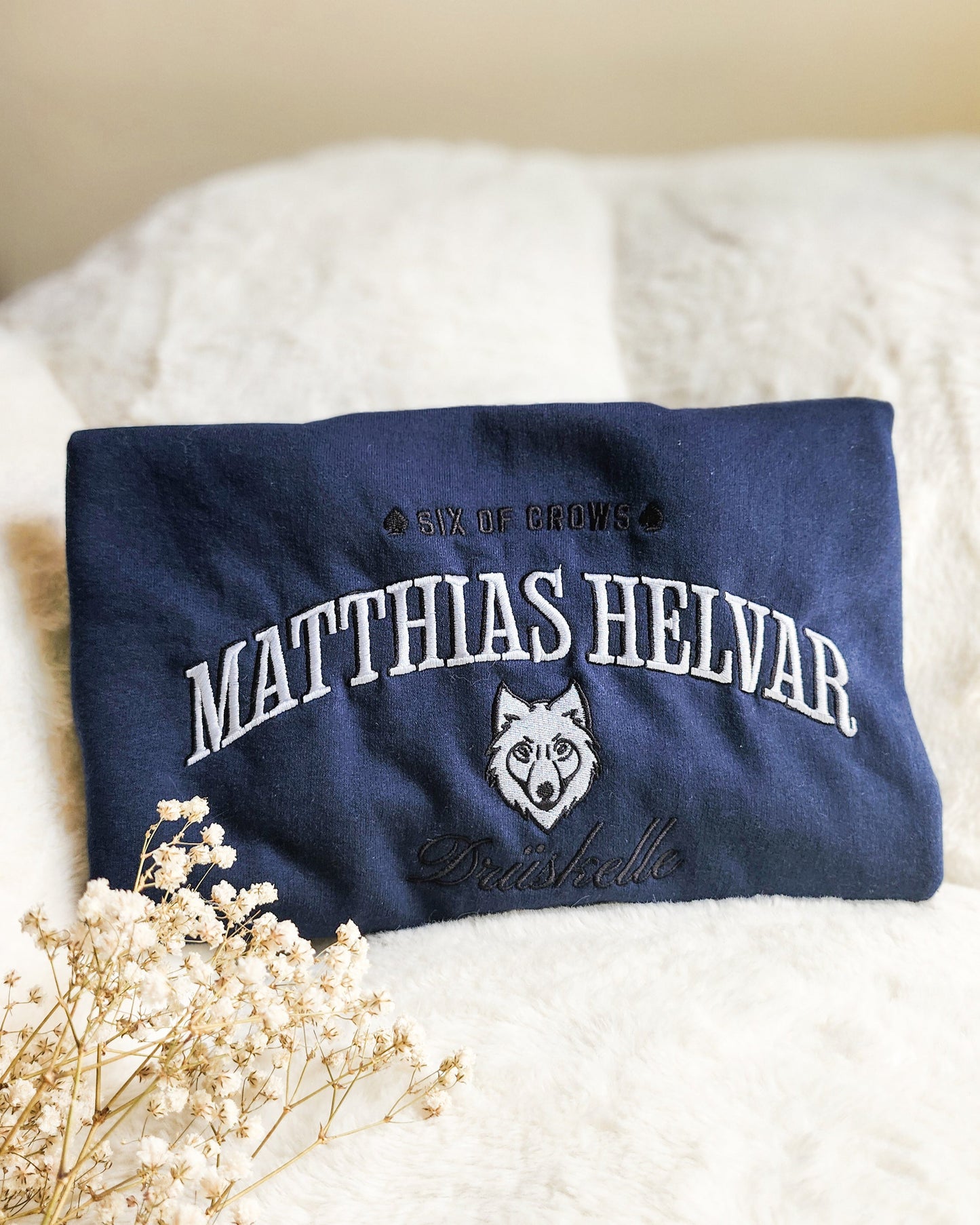 Matthias Helvar Embroidered Sweatshirt - The Bean Workshop - Book Lover Gift, Bookish Sweatshirt, Bookworm Gift, Character Apparel, Fantasy Warrior, Fjerda, Fjerdan wolf design, Grishaverse, Helnik, Leigh Bardugo fan apparel for readers, Matthias Helvar embroidered sweatshirt, Six of Crows Drüskelle merch, The Dregs
