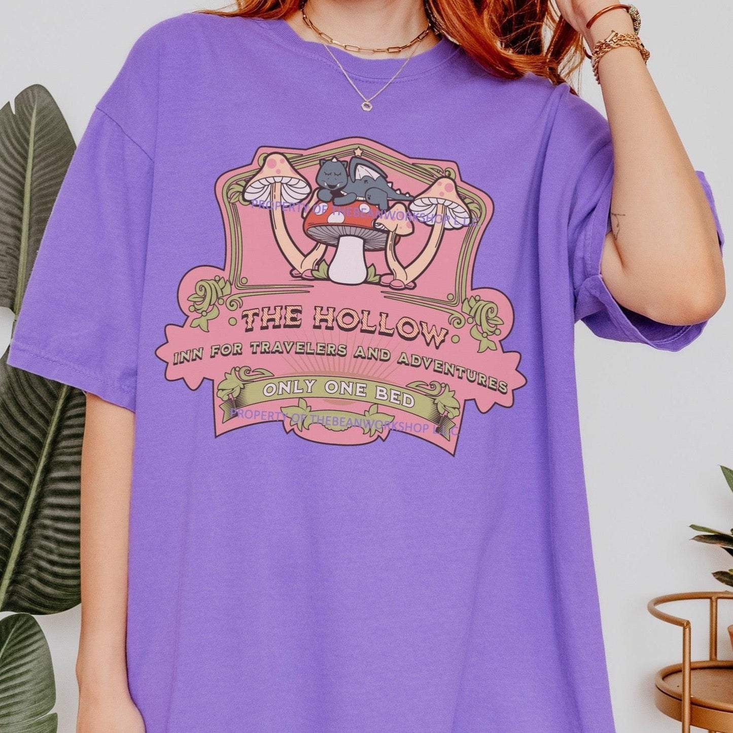 The Hollow Tee Shirt - The Bean Workshop - box tee, evangeline fox, jacks prince of hearts, once upon a broken heart, ouabh, retro, stephanie garber